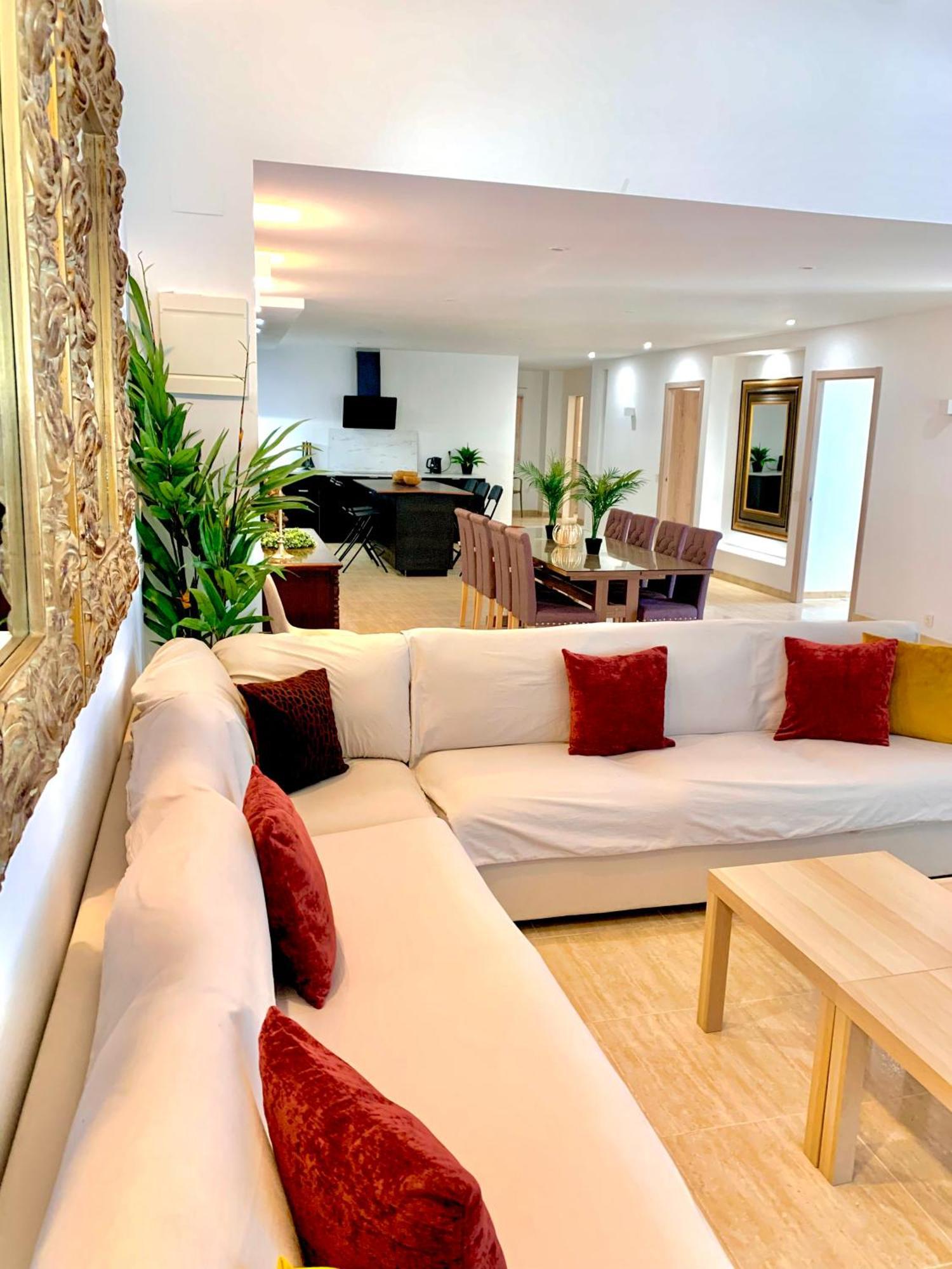 Amplia Vivienda New Para12 Pers A 4 Min Caminando De Playa Con Terraza, Piscina Com, Wifi, Ventiladores De Techo, Lavavajillas ロケタス・デ・マル エクステリア 写真